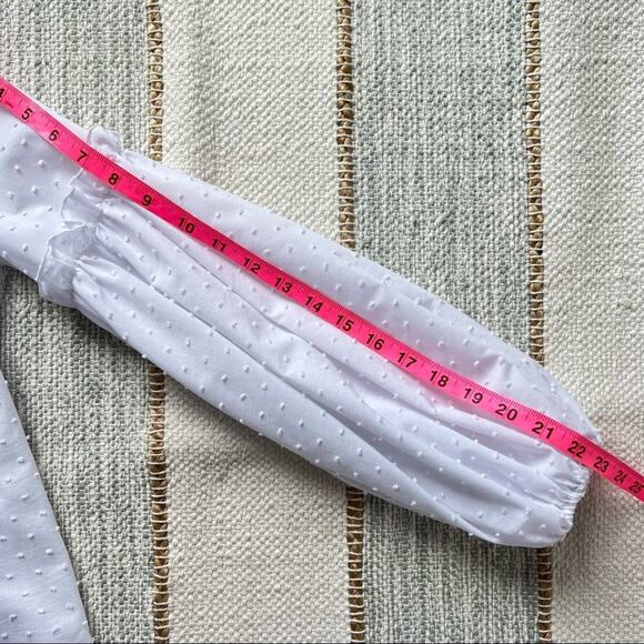 Alexis White Long Balloon Sleeves Button Front Blouse Women’s Size XS - Picture 7 of 9